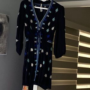 Free people embroider dress size small, dark blue and light blue